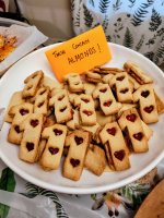 linzerCookies.jpg