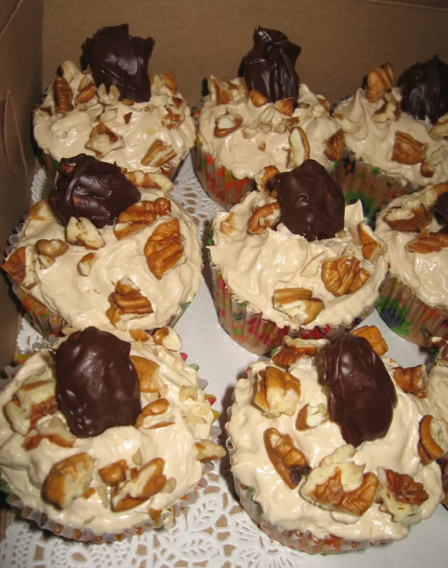 caramel_cupcakes.jpg