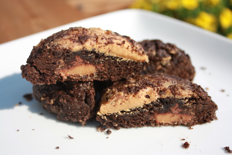 chocolatecookiewithpeanutbutterandrolos.jpg