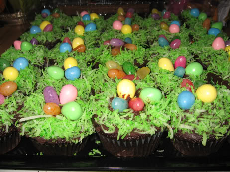 eastercupcakes.jpg