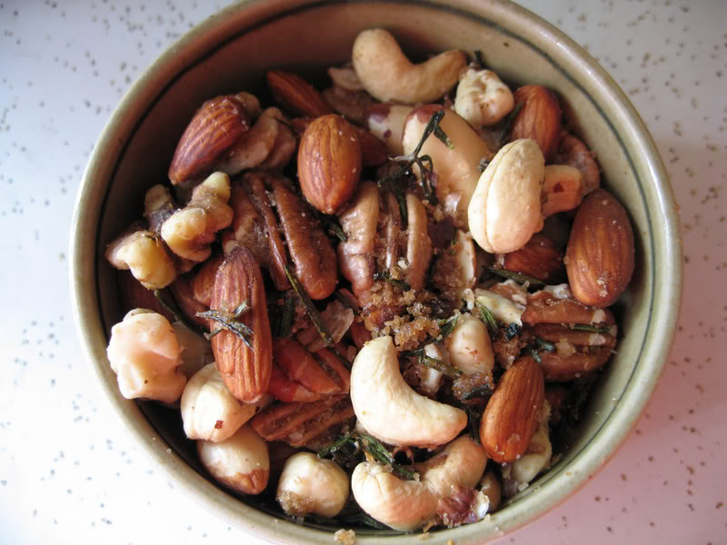 rosemary_bar_nuts.jpg